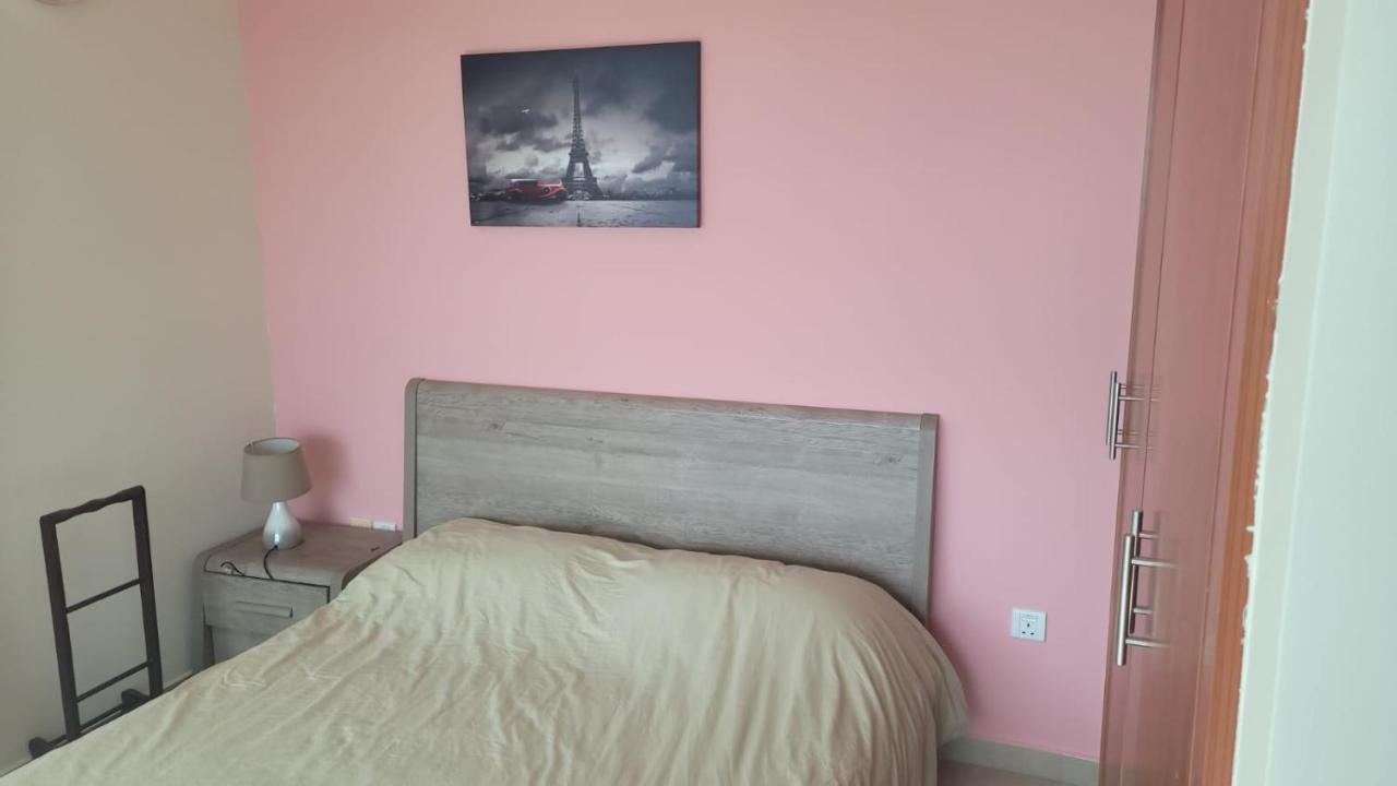 Cozy 2Bhk Near To Dmcc Metro Station -505 Apartment Dubai Exterior photo